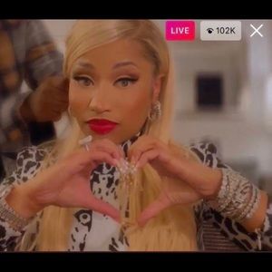 Meet your Posher, Samiah